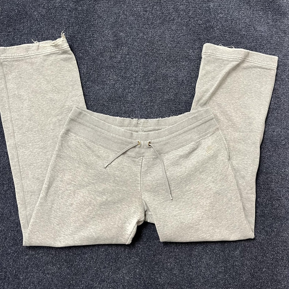 Y2K Nike Pants Womens Medium Gray Sportswear Fleece Sweatpants Drawstring Jogger